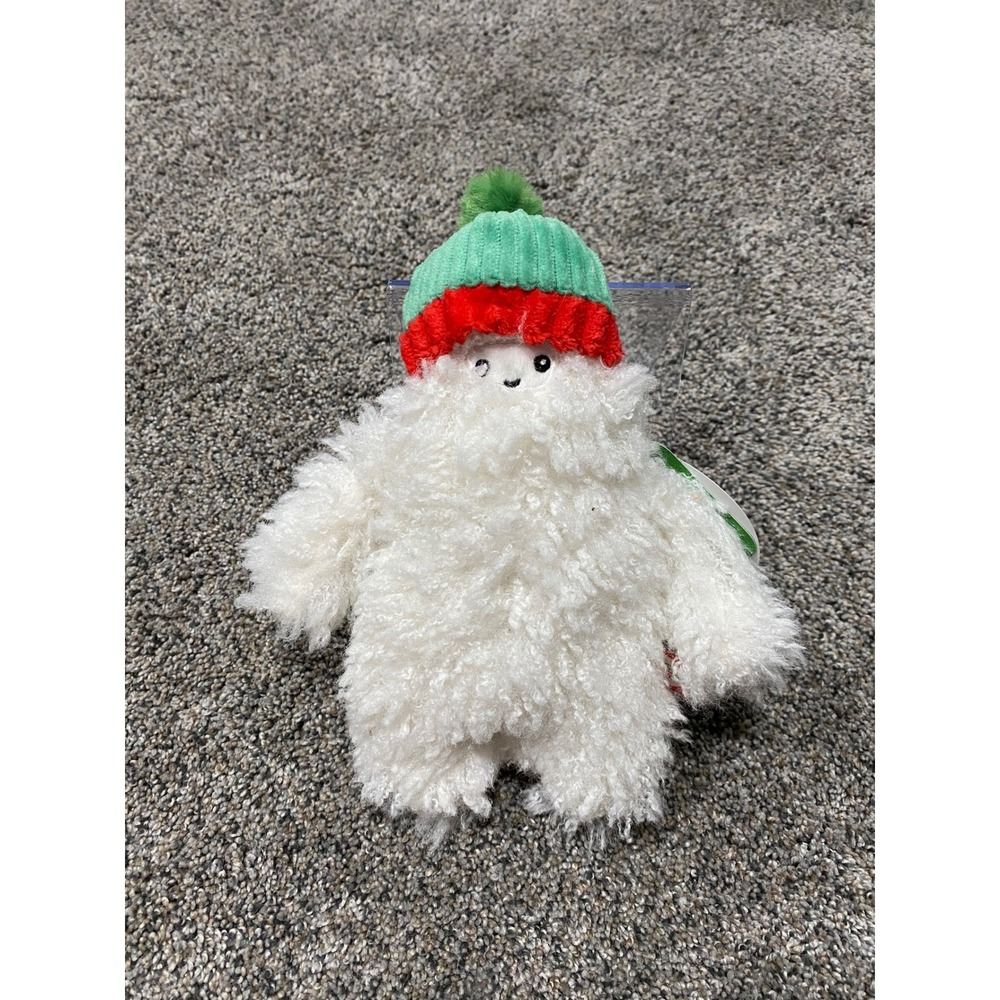 Gigglescape Plush Yeti Unisex Small White New Holiday Winter Beanie Stuffed Toy